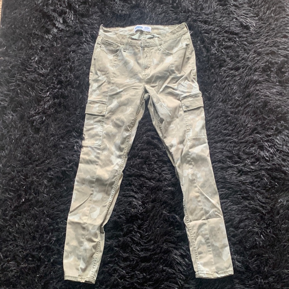 Camo cargo Midrise pants